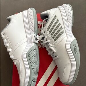 K-Swiss Court Express Women's Sneakers